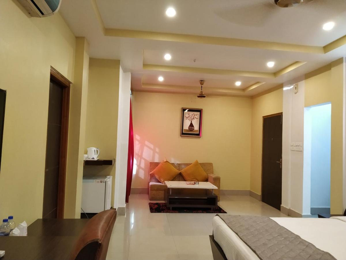 Hotel Sc Continental Itānagar 外观 照片